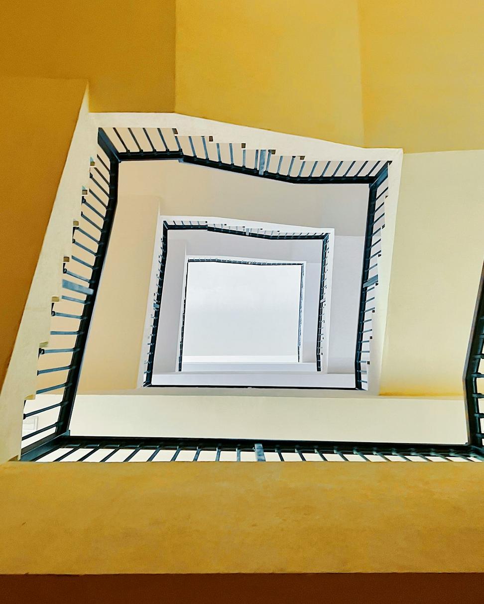 Solar orientation strategy